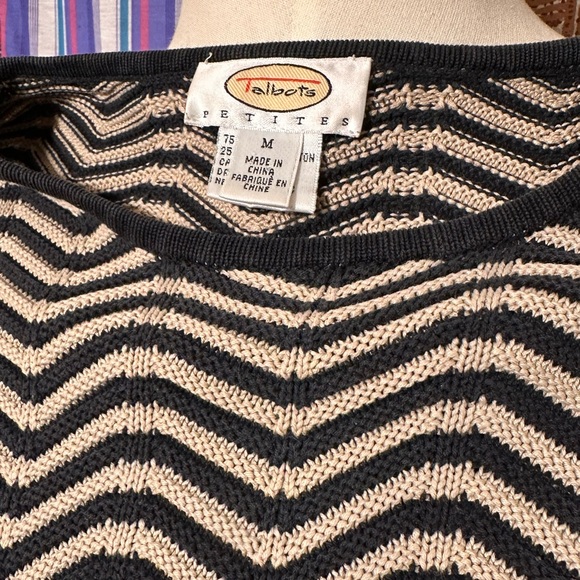 Talbots Chevron Patterned Top - Picture 4 of 5